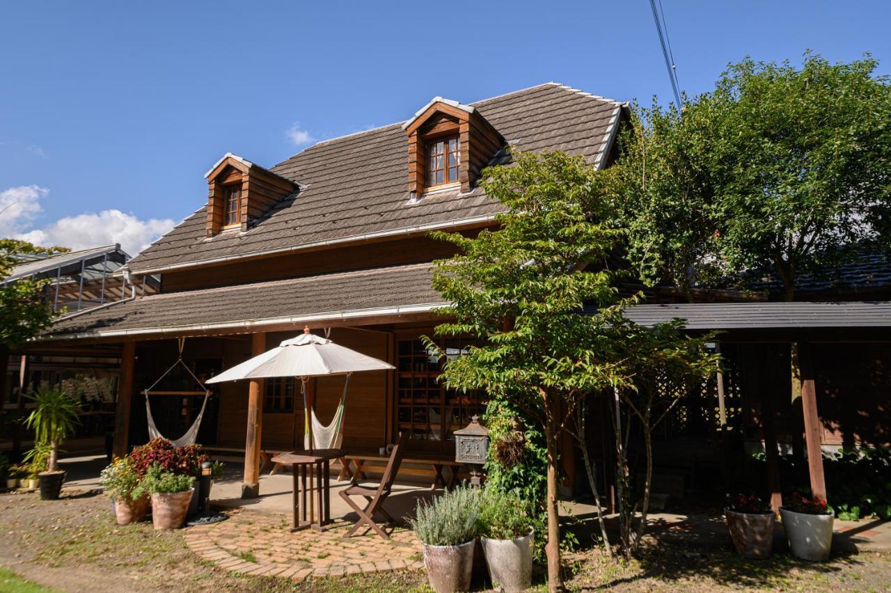 Yufuin Flora House Bed & Breakfast Dış mekan fotoğraf
